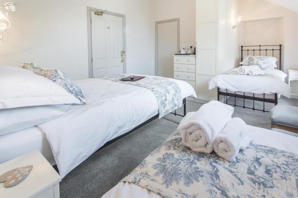 2 Cambridge Villas B & B Ембълсайд Екстериор снимка
