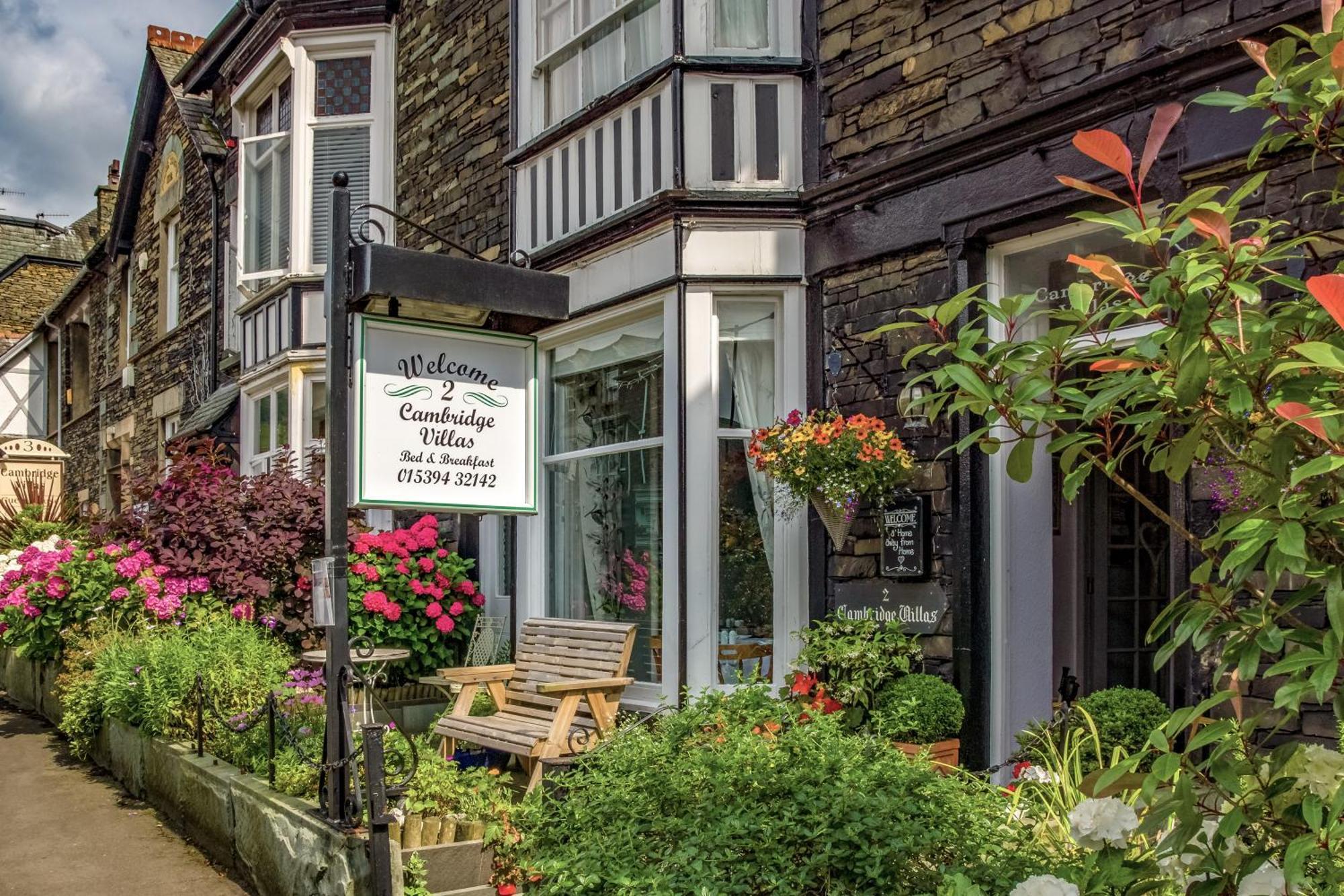 2 Cambridge Villas B & B Ембълсайд Екстериор снимка